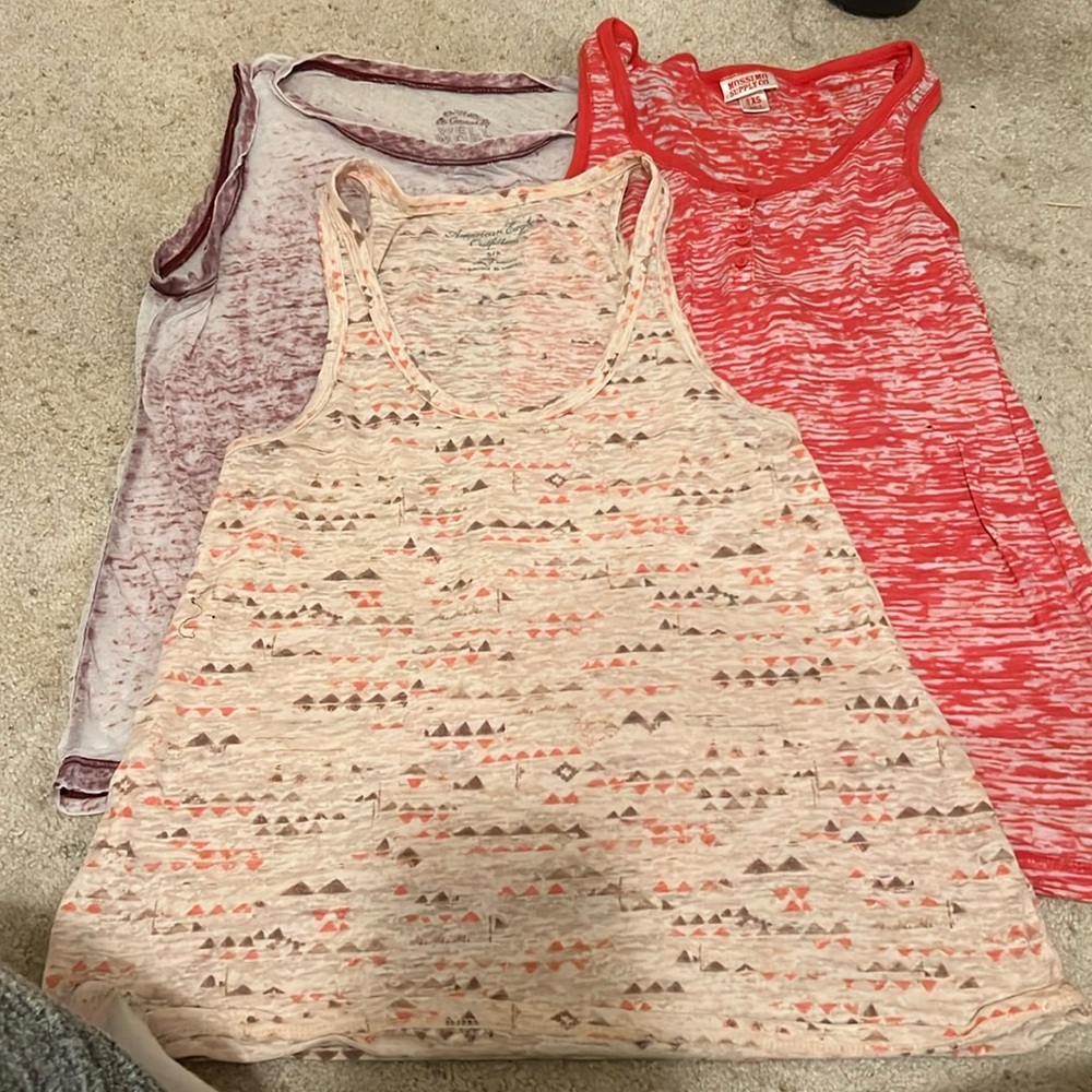 Small Thin Tanks Bundle - image 1